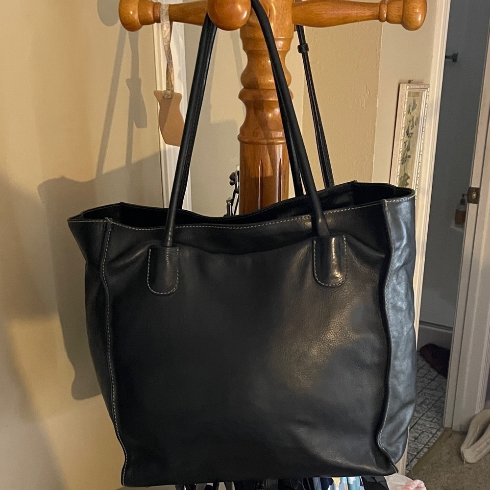 Barney’s New York Luxury Elegant Large Black Leather Tote Bag